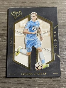 2016-17 Panini Black Gold Soccer #15 Lucas Biglia
