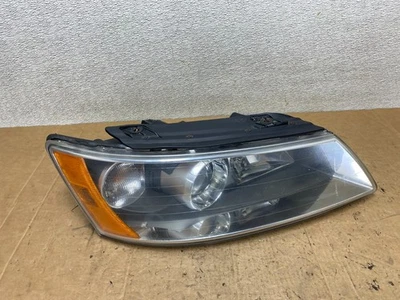 2006-2008 Hyundai Sonata Right Passenger Rh Side Headlight Halogen Oem T3767 DW - Image 1 of 4