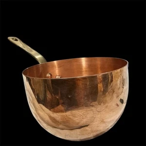 Gorgeous Round Bottom Copper Sauce Pan Made In France Authentic Details In Photo - Picture 1 of 9