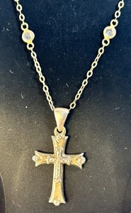 Collana Croce 925 - Delicato Ciondolo Cubic Zirconia Argento Sterling con Chiave-Amore - Foto 1 di 19