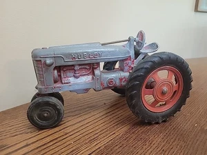 Vintage Hubley Red Farmall Tractor W/ Red Wheels Metal 1950s 1960s - Picture 1 of 8