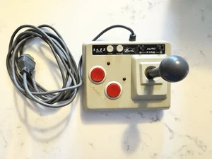 Joystick Breeshu Jazz con fuego automático para Nintendo NES. Probado y funciona muy bien. - Imagen 1 de 1