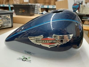 GENUINE HARLEY DAVIDSON SOFTAIL FUEL TANK, SCORCH BLUE, 61625-05BVX - Picture 1 of 5