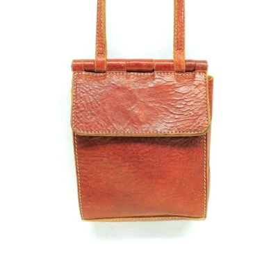 Vintage Ellington Couro Texturizado Vermelho Tiracolo com Fecho de Aba de Dobradiça - Imagem 1 de 4