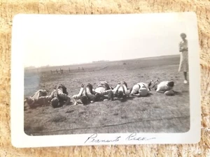 PEANUTS RACE.VTG 1938 3,5" x 2,5" PHOTO/1 - Bild 1 von 3