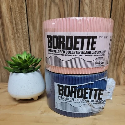 Pack de 2 Bordetes Festoneados Decorativos Tablón de Anuncios Borde Rosa y Azul Rico Foto 1 de 3