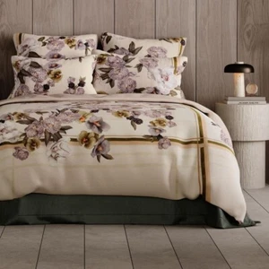 Sheridan Penthia Quilt Cover Set King Size RRP $429.99 - Picture 1 of 3