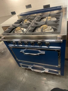 Viking Tuscany Series 36" 4 Burner Freestanding Dual Fuel Range - TVDR3614BSB - Picture 1 of 7