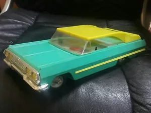 VINTAGE SPIELZEUG CHEVROLET IMPALA SUPER SPORT 1965 KLASSISCHER KUNSTSTOFF AUTO AKKUBETRIEB. - Bild 1 von 12