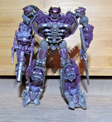 Hasbro Transformers Dark Of The Moon Shockwave Voyager Class 2010 6.5" Figure - Image 1 of 4