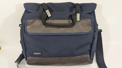 Bolsa de mensajero para computadora portátil Timbuk2 Prospect grande se adapta a bolsa de lona convertible para computadora portátil de 17"  Foto 1 de 4