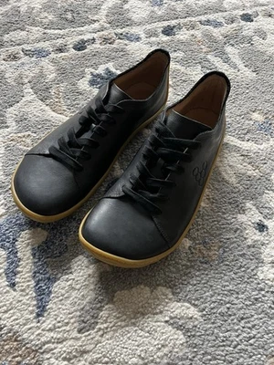 Vivobarefoot Addis - image 1 of 4