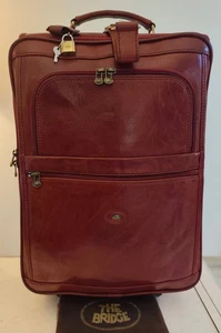 THE BRIDGE TROLLEY Valigia Rigida Pelle Bordeaux Linea STORY Doppia Portabilità - Imagen 1 de 24