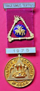 Sterling silver Chapter of Assiduity No 4844 masonic MEZ jewel PZ Royal Arch - Picture 1 of 2