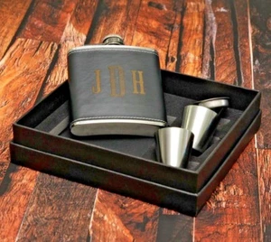 Personalised Hip Flask Funnel Cup Gift Set Black Leather Style FREE ENGRAVING - Picture 1 of 6
