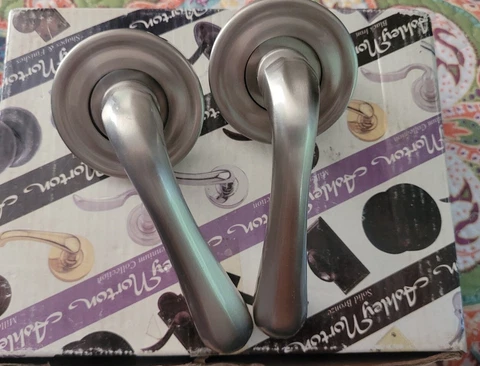 Ashley Norton Interior Door Lever Set Millennium 2007 TA 7000.42.4 Discontinued Cover