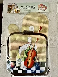 New~”Home Essentials ~ Microwave Design Oven Mitt and Pot Holder ~ 2 Pc Set - Picture 1 of 4