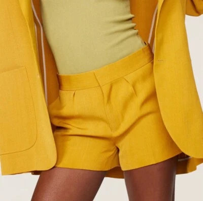PETAR PETROV Shorts Women 44 US 12 Garris Tailored Viscose Silk Mustard Yellow - Imagem 1 de 4