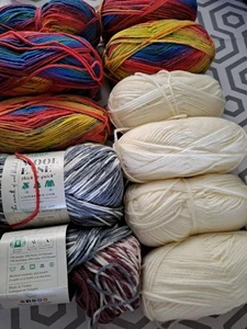 Job Lot 1200g Assorted Chunky/ Aran Yarn De - Stash Pack - Picture 1 of 5