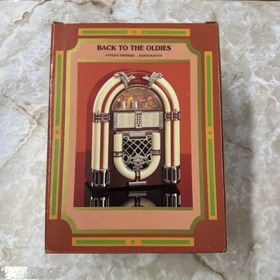 Back to the Oldies Jukebox AM/FM Radio Iluminada Gabinete de Madera 1946 Diseño Retro Foto 1 de 4
