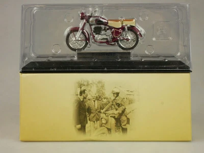 Atlas 1/24 DDR Simson 425 S Motorrad 7168101 + Vitrine in Box 129958 - Bild 1 von 4