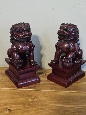 Vintage Foo Dogs Pair Book Ends Statues Chinese Guardian Lions Heavy Resin 7" - Image 1 of 4
