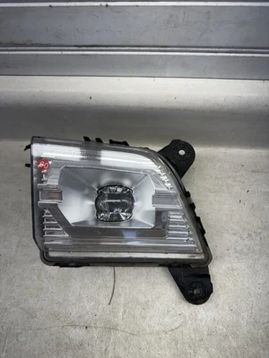 Chevrolet Silverado 1500 2500 2019-2022 OEM faros antiniebla LED dejar conductor 90114762 Foto 1 de 4