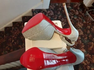 Christian Louboutin Size 40 Platform Pumps - Picture 1 of 23