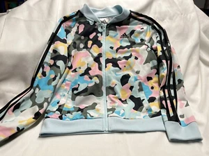 Lot 3964- Girl's ADIDAS- Blue Camo JAcket - Size 10-12 - Picture 1 of 2