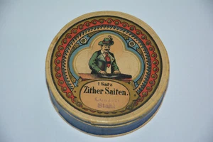 Zither Saiten Pappschachtel Antik Dose Pappe Conzert Stahl Trachten - Bild 1 von 6