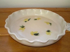 Pottery Creations by Mame Cream w Yellow Flowers Pinched Edged Pie Plate Dish - Picture 1 of 7