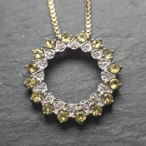 9ct Yellow Gold Round Pendant Peridot & Diamond - Picture 1 of 6