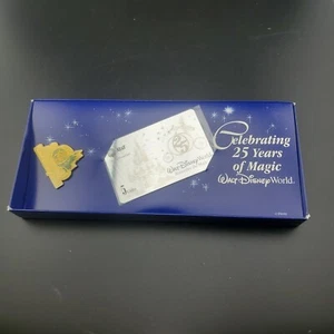 RARE Walt Disney World 25 Years of Magic Pin & AT&T Holographic Phone Card NIB - Picture 1 of 5