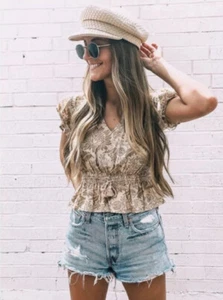 Spell & The Gypsy Collective lioness Cap Sleeve Top M NWT - Picture 1 of 5