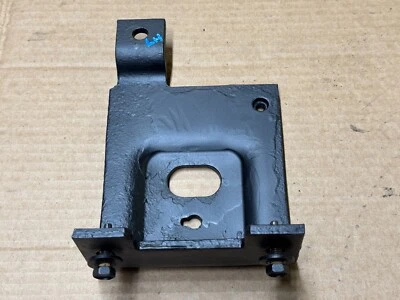 Soporte de montaje de luz antiniebla para Ford Mustang GT 87-93 LADO DEL CONDUCTOR soporte de parachoques LH OE Foto 1 de 4