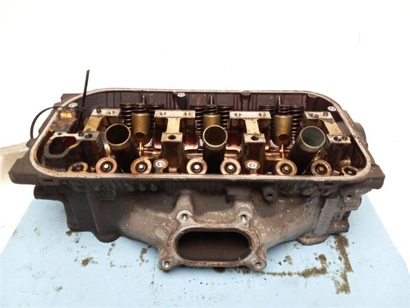 Toyota Avalon 2000-2004 3,0 L 4x4 L culata lateral izquierda 51773 Foto 1 de 4