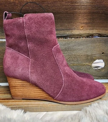 NEW Violet & Red Jay Jay Ankle Wedge Suede Boots Burgundy Size 7.5 Leather Boho - Image 1 of 4