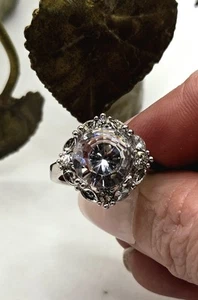 SWAROVSKI Crystal Statement Halo Cocktail Ring Size 7.75 SWAN Mark Rhodium Plate - Picture 1 of 8