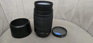 Nikon Zoom-Nikkor 70-300mm F/4-5.6 Zoomobjektiv mit Autofokus für Nikon DSLR Set - Bild 1 von 9