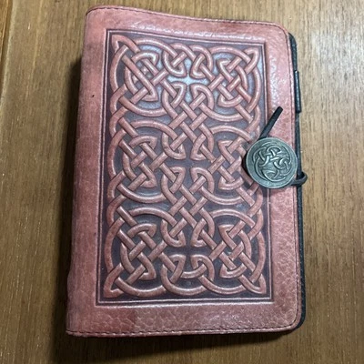 Oberon Design Vintage Red Brown Leather 6-Ring Celtic Organiser Planner 7.5"x5" - Image 1 of 4