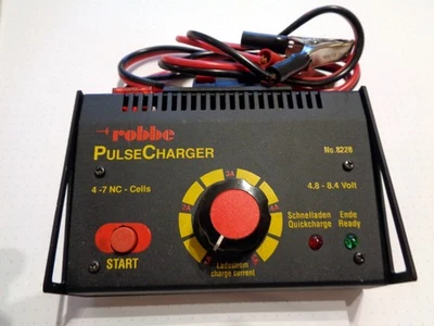 12 Volt Ladegerät von Robbe - Bild 1 von 2