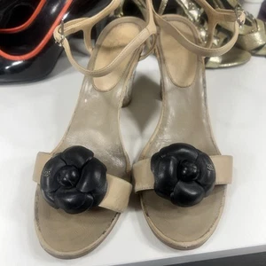 Chanel 40 High Heels Beige Leather Sandals Cambon Wedge Black Camilla Flowers CC - Picture 1 of 24