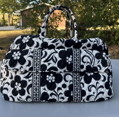 NEW!  Vera Bradley X-Large ULTRALIGHT Travel Bag, Quilted Cotton, Night & Day - Image 1 of 4