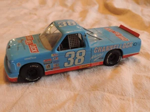 Racing Champions NASCAR 1995 - Sammy Swindell #38 Channel Lock - Die Cast 1:24 - Imagen 1 de 6