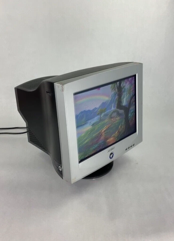 Monitor de computadora retro para juegos eMachines eView 1772 17" VGA CRT de colección Foto 1 de 4