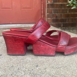Cole Haan Resort Red Leather Platform Heel Sandals Womens Shoes Y2K Vintage 9 AA - Picture 1 of 9