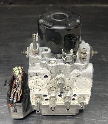 Toyota Camry 2002 2003 bomba/módulo ABS frenos antibloqueo construido en Japón Foto 1 de 4