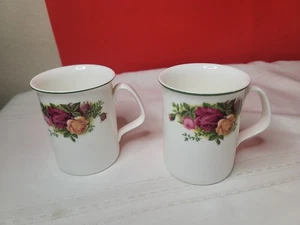 2er Set Royal Albert Old Country Roses, Kaffeetassen Tassen - Bild 1 von 6