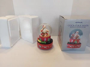 Hallmark Issued (2001) Coca-Cola Santa Musical Snowglobe with Moving Train - Picture 1 of 9
