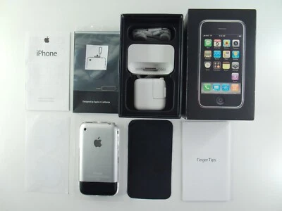 Apple iPhone 2g 8gb 1st Generation A1203 - Boxed *Complete set EXCELLENT*  Rare - Image 1 of 4